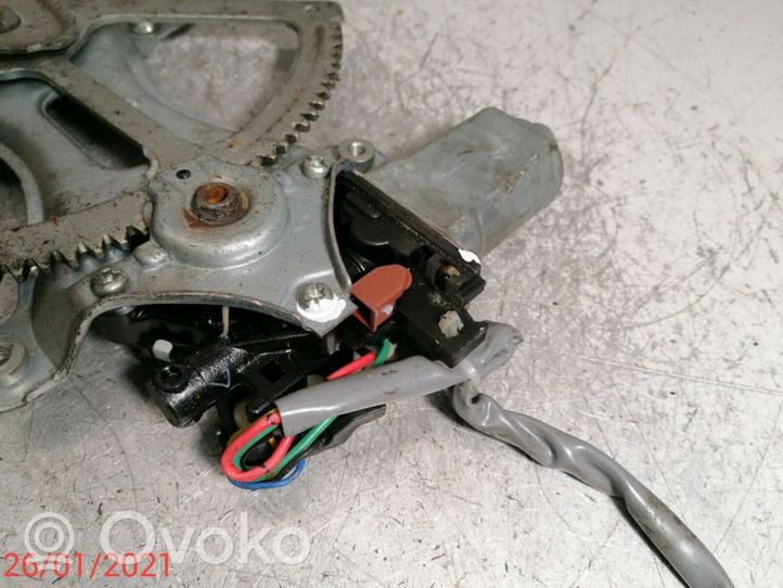 Lexus RX 300 Etuoven ikkunan nostin moottorilla 8571048010