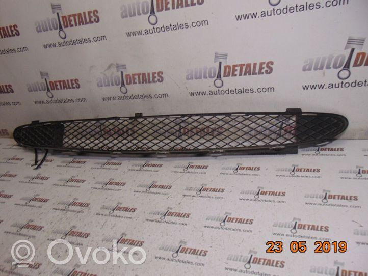 Mercedes-Benz A W168 Grille inférieure de pare-chocs avant A1688851223