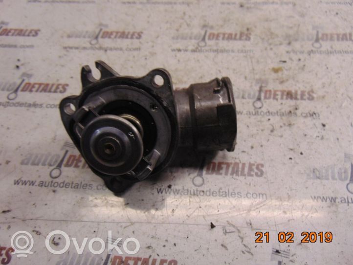 Mercedes-Benz R W251 Termostaatin kotelo A6422000215