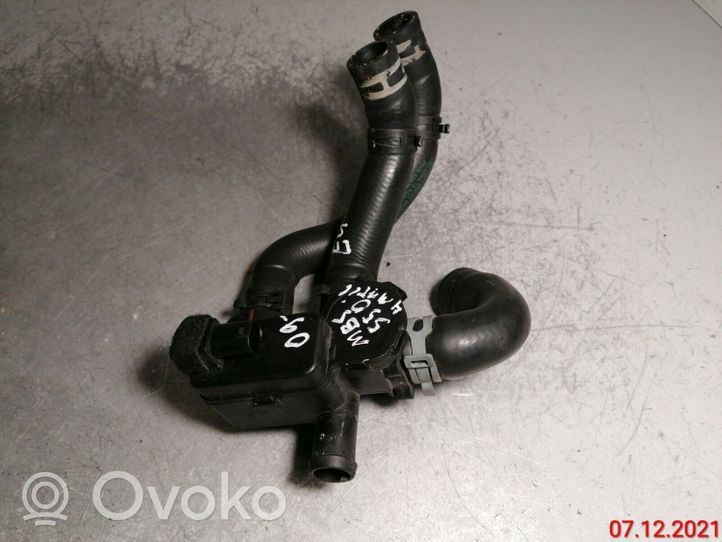 Mercedes-Benz S W221 Coolant heater control valve A2306300084