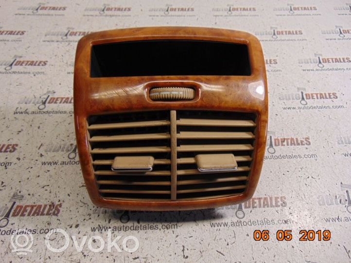 Mercedes-Benz S W220 Griglia di ventilazione posteriore A2208300654