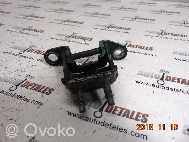 Honda CR-V Rear door upper hinge 