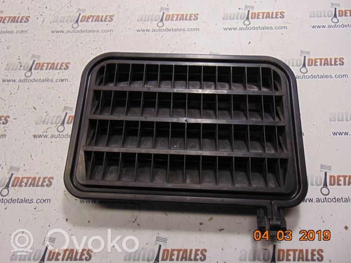 Mercedes-Benz S W220 Moldura protectora de la rejilla de ventilación lateral del panel A1408300042