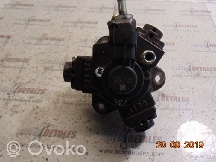 Vauxhall Insignia A Pompe d'injection de carburant à haute pression 55571005