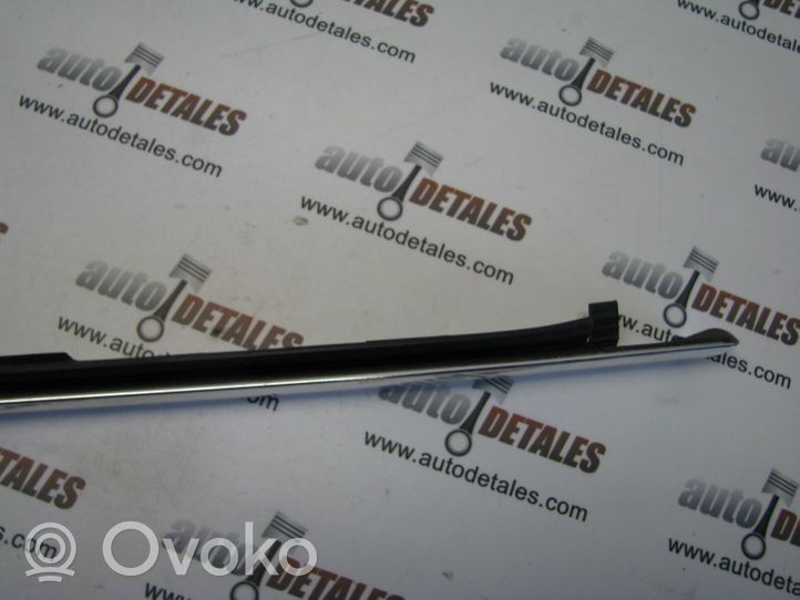 Vauxhall Insignia A Rivestimento modanatura del vetro della portiera anteriore 13228107