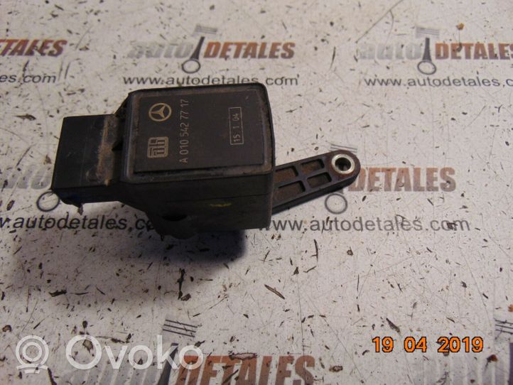 Mercedes-Benz E W211 Sensore di livello faro/fanale A0105427717