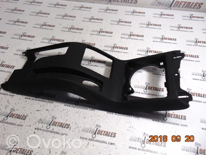 Mercedes-Benz A W169 Rivestimento freno a mano A1696800607