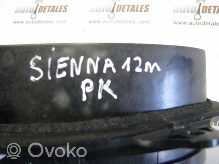 Toyota Sienna XL30 III Głośnik drzwi przednich 86160AA420