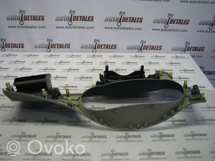 Toyota Sienna XL30 III Cornice cruscotto 5541108040