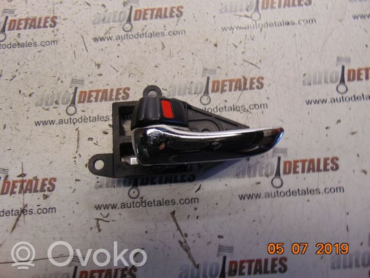 Toyota Avensis Verso Front door interior handle 