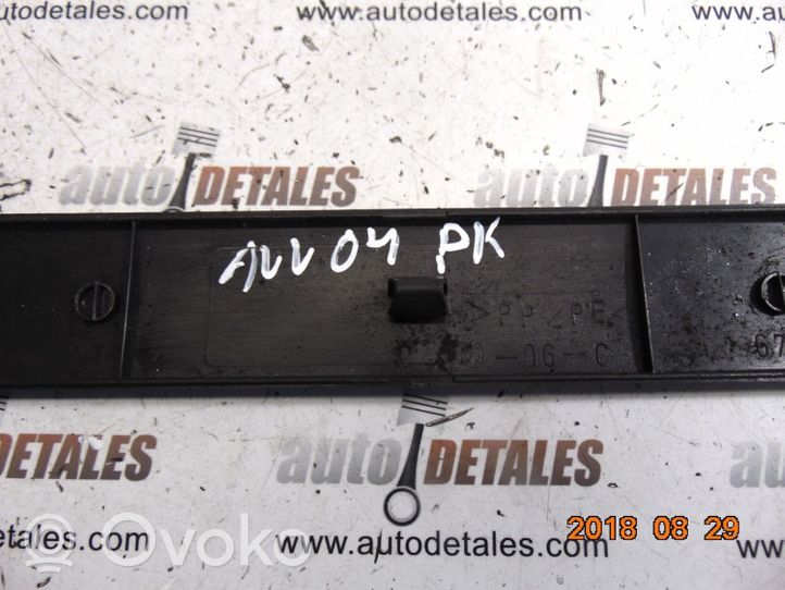 Toyota Avensis Verso Garniture marche-pieds avant 6791244040