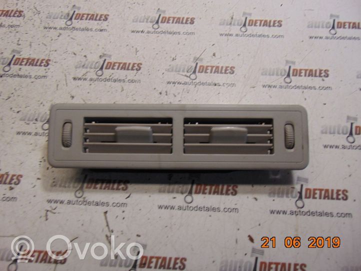 Mercedes-Benz GL X164 Grille d'aération arrière A1648301754