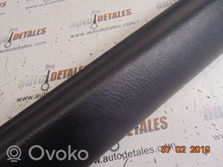 Toyota Corolla Verso AR10 Garniture marche-pieds avant 679130F010