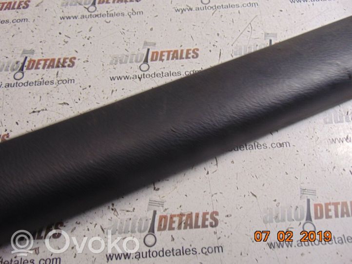 Toyota Corolla Verso AR10 Garniture marche-pieds avant 679140F010