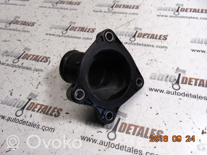 Toyota Avensis T270 Termostat / Obudowa termostatu 163210R020