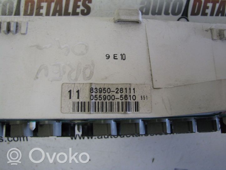 Toyota Previa (XR30, XR40) II Monitori/näyttö/pieni näyttö 8395028111