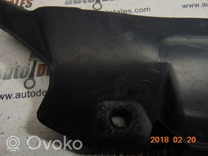 Toyota Avensis T220 Apdaila variklio dangčio spynos 5314105010