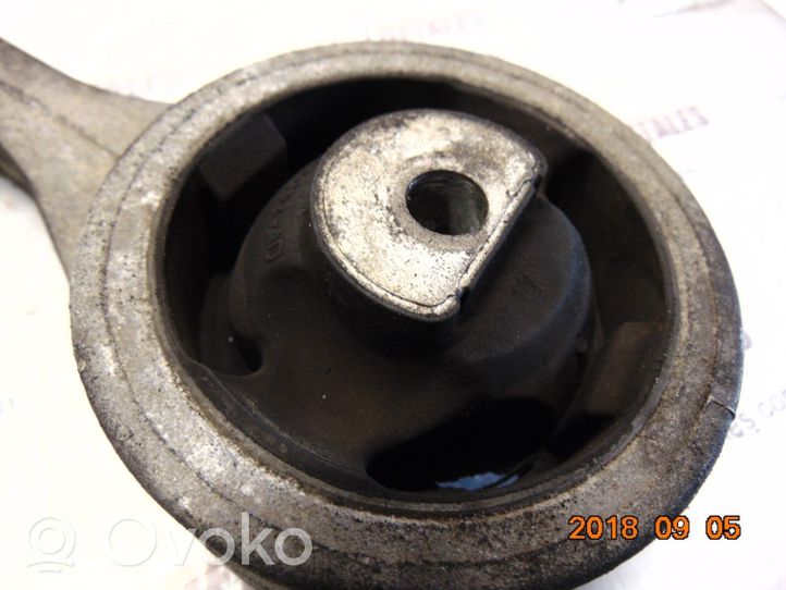 Ford Fiesta Supporto della scatola del cambio 96FG6P093AE