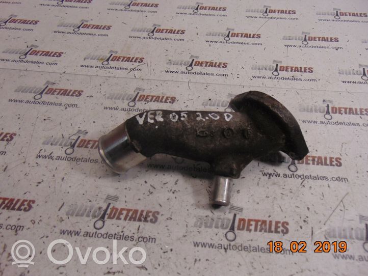 Toyota Corolla Verso E121 Termostat / Obudowa termostatu 