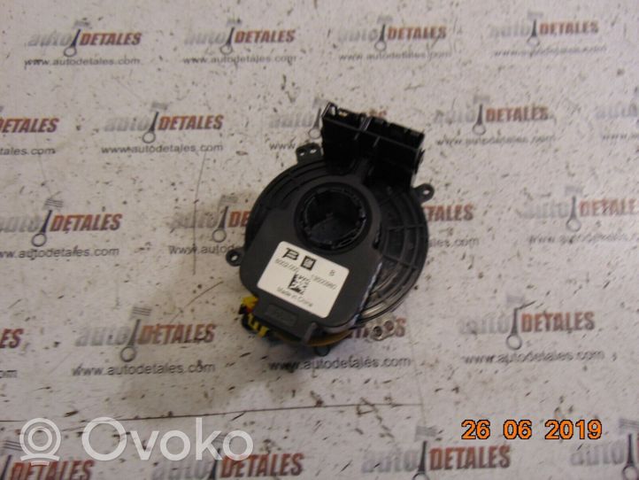 Vauxhall Astra J Innesco anello di contatto dell’airbag (anello SRS) 20817720