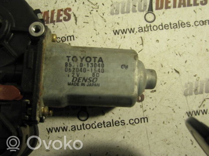 Toyota Corolla Verso E121 Silniczek podnoszenia szyby drzwi tylnych 8571013040