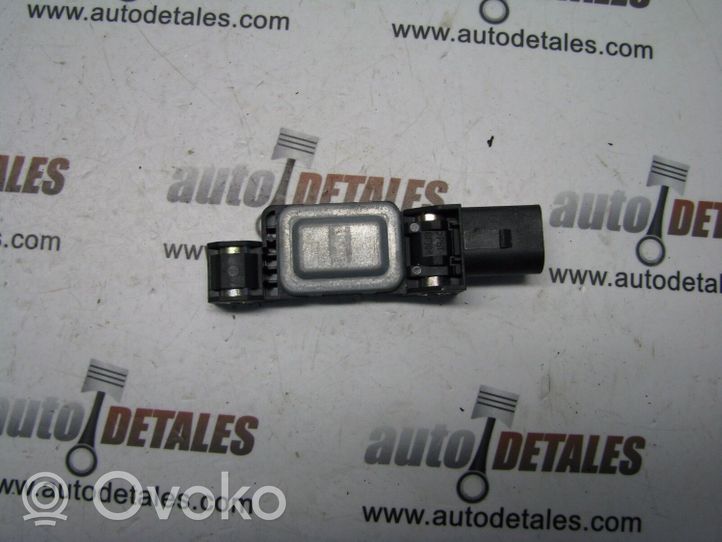 Porsche Cayenne (9PA) Sensore d’urto/d'impatto apertura airbag 4B0959643C