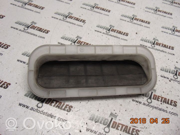 Toyota Avensis T250 Ventiliacinės grotelės 6293105030