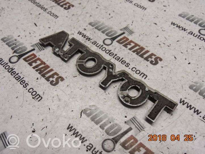 Toyota Avensis T220 Valmistajan merkki/logo/tunnus 