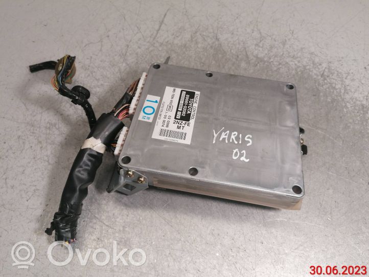 Toyota Yaris Sterownik / Moduł ECU 8966152082