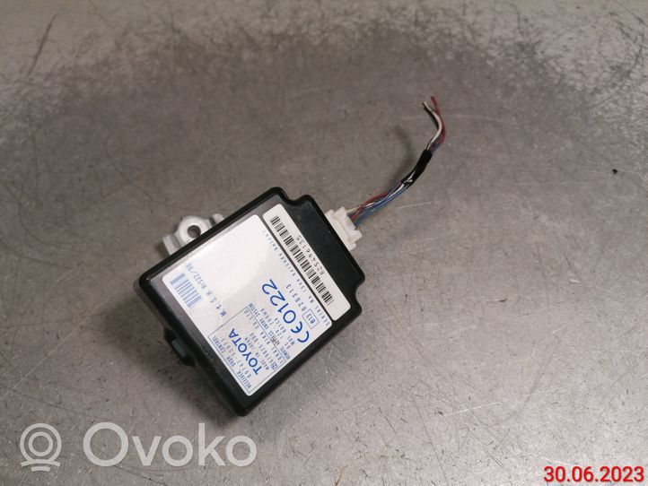 Toyota Yaris Oven ohjainlaite/moduuli 89741-52021