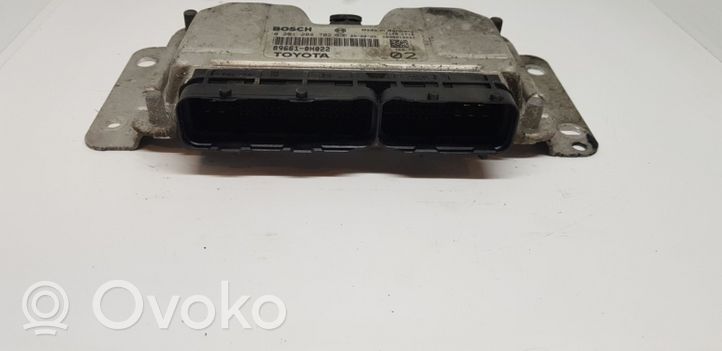 Toyota Aygo AB10 Sterownik / Moduł ECU 0261208702