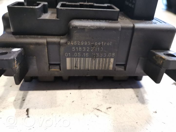 Volvo S60 Module de fusibles 518322110