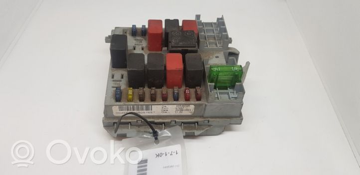 Fiat Stilo Module de fusibles 46846105