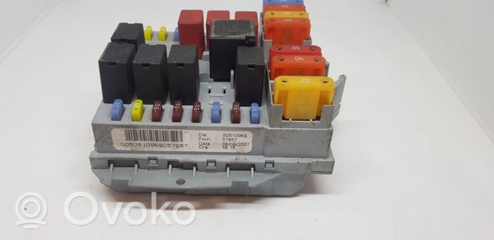 Alfa Romeo 159 Module de fusibles 50510968