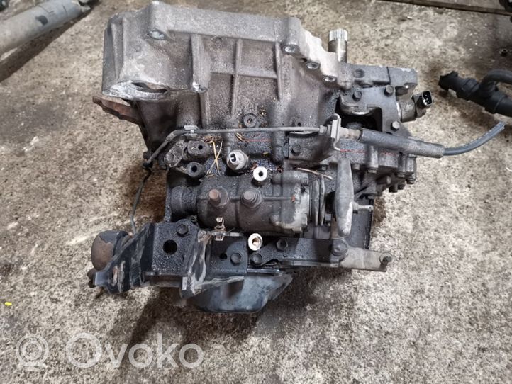 Toyota RAV 4 (XA20) Mechaninė 5 pavarų dėžė 