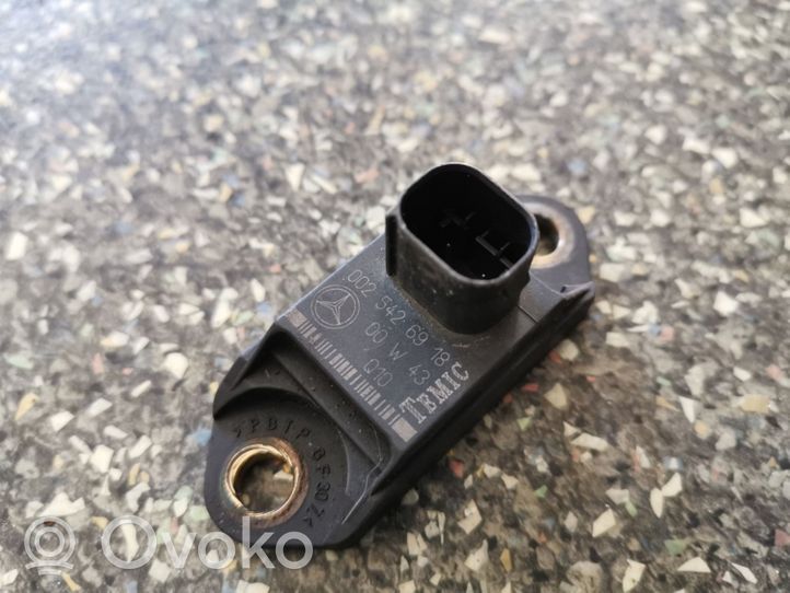 Mercedes-Benz S W220 Airbag deployment crash/impact sensor 0025426918