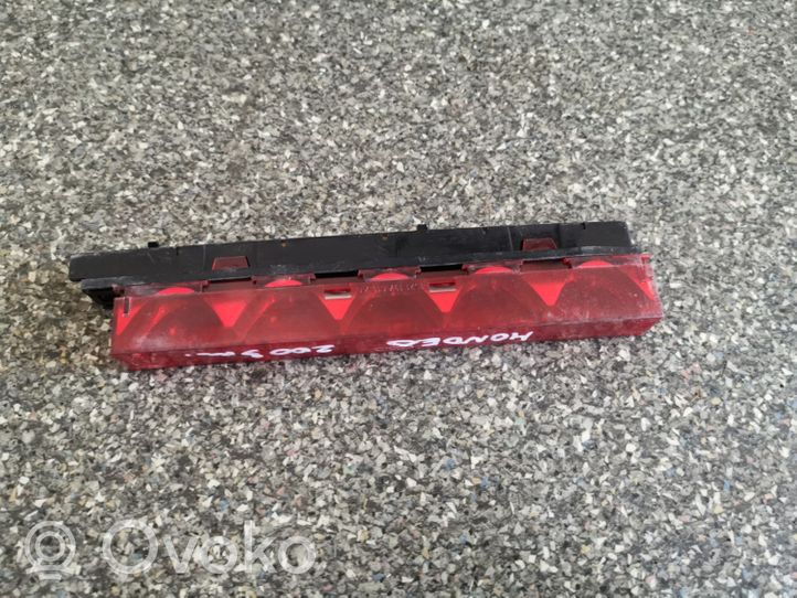 Ford Mondeo Mk III Third/center stoplight 1S7113A613AC