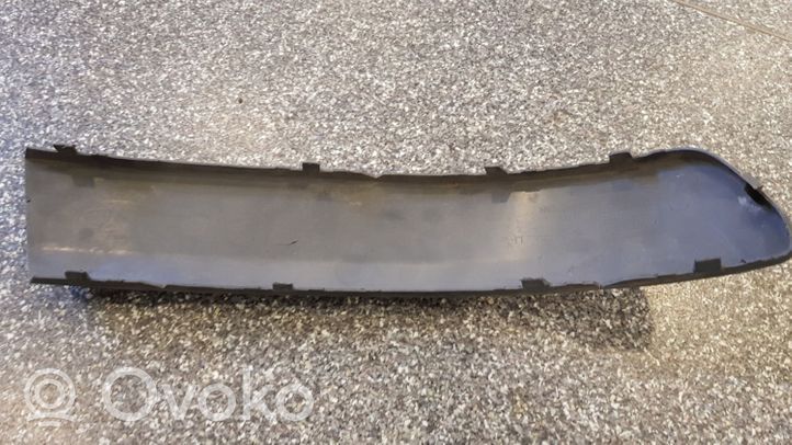 Volkswagen Multivan T5 Grille inférieure de pare-chocs avant 7H0807717