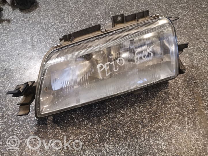 Peugeot 605 Lampa przednia 