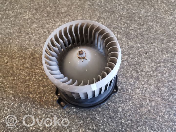 Mitsubishi Colt CZ3 Ventola riscaldamento/ventilatore abitacolo 0160700701