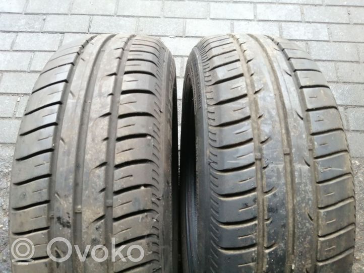 Volkswagen PASSAT B5 R15 summer tire 