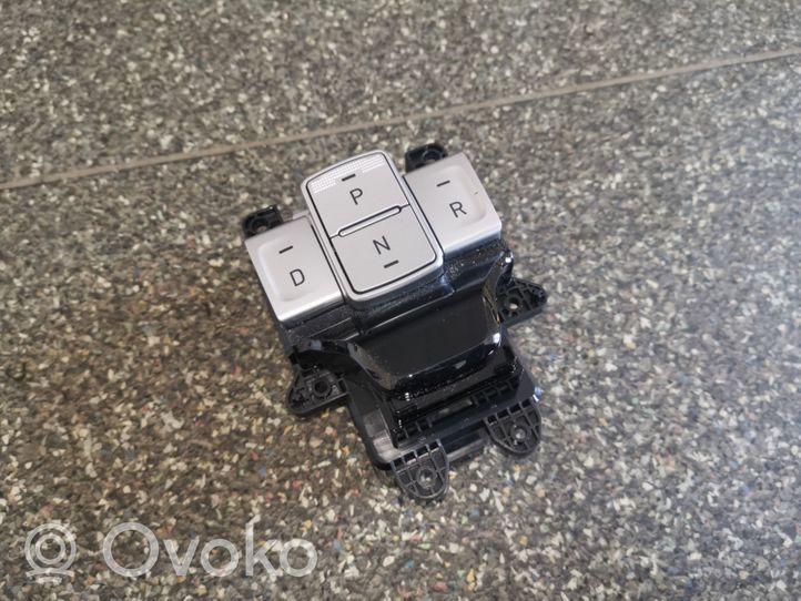 Hyundai Kona I Commutateur / bouton de changement de vitesse 467W0K4100