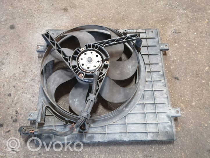 Volkswagen Fox Ventilador eléctrico del radiador 6Q0121207E