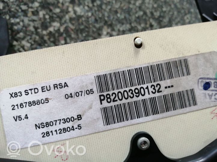 Renault Trafic II (X83) Tachimetro (quadro strumenti) 8200390132