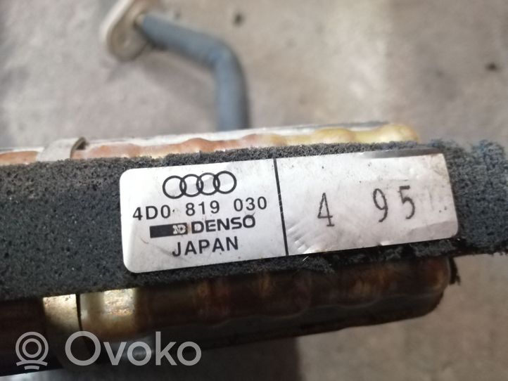 Audi A8 S8 D2 4D Radiateur soufflant de chauffage 4D0819030