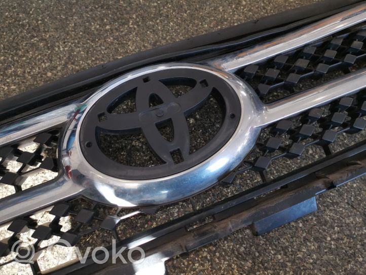 Toyota RAV 4 (XA30) Maskownica / Grill / Atrapa górna chłodnicy 5310142190