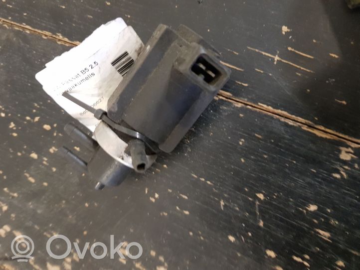 Volkswagen Transporter - Caravelle T4 Turbo solenoid valve 