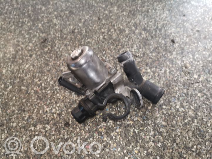 A6512000231 MercedesBenz E W212 Coolant heater control valve, 35.00