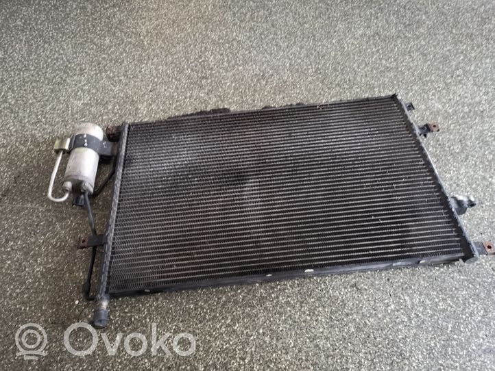 Volvo XC70 Radiateur condenseur de climatisation 31101052