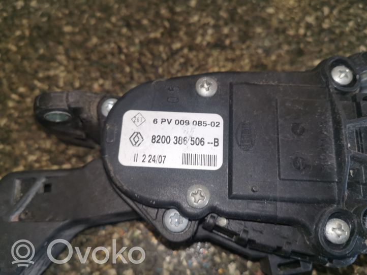 Dacia Logan I Pedal del acelerador 8200386506B